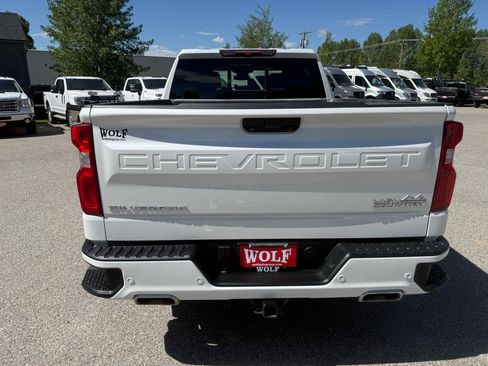 Used 2023 Chevrolet Silverado 1500 High Country w/ Max Trailering Package AWD/4WD image 4