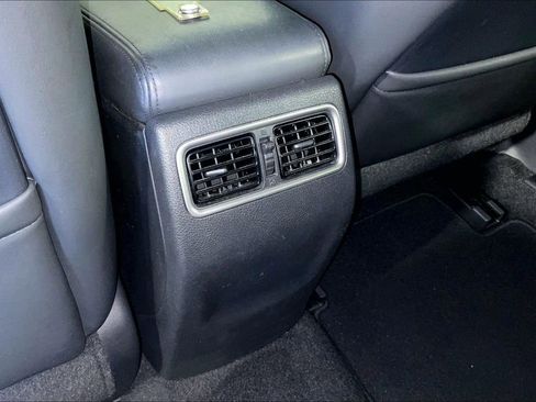 Used 2015 Nissan Altima 2.5 SL w/ Technology Package image 33