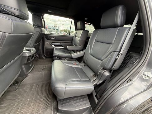 Used 2024 Toyota Sequoia Platinum AWD/4WD image 18
