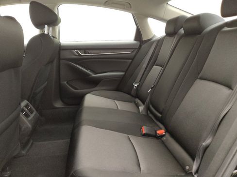 Used 2020 Honda Accord EX image 18