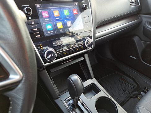 Used 2018 Subaru Legacy 2.5i Limited image 17