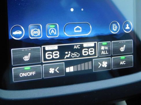 Used 2026 Subaru Forester Premium AWD/4WD image 24