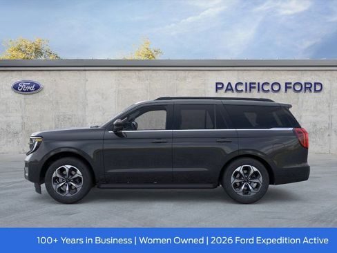 New 2026 Ford Expedition Active image 4