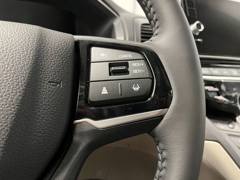 New 2026 Honda Odyssey EX-L image 14