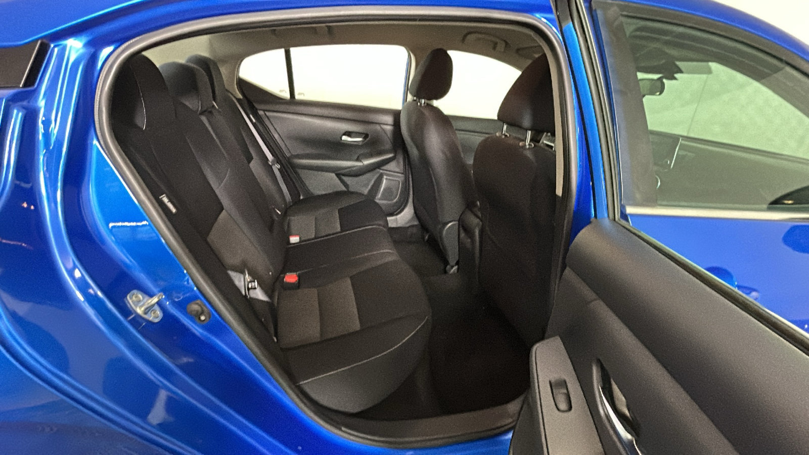 Used 2020 Nissan Sentra SV FWD image 35