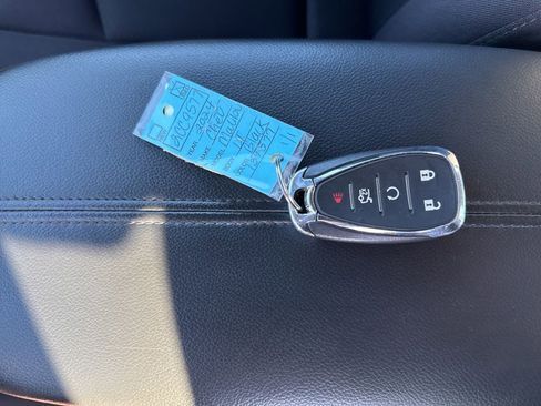 Used 2024 Chevrolet Malibu LT image 36