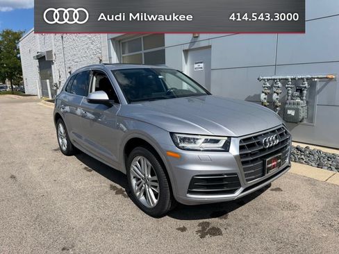 Used 2020 Audi Q5 2.0T Premium Plus w/ Premium Plus Package AWD/4WD image 1