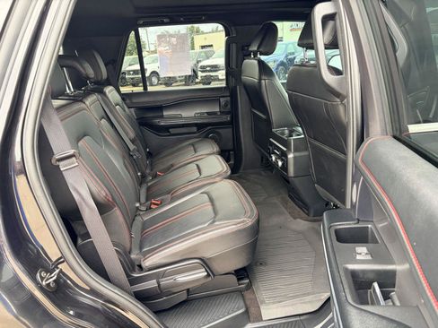 Used 2021 Ford Expedition Limited w/ Equipment Group 303A AWD/4WD image 33