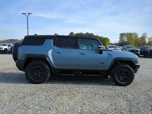 Certified 2024 GMC Hummer EV 3X w/ Omega Edition AWD/4WD image 10