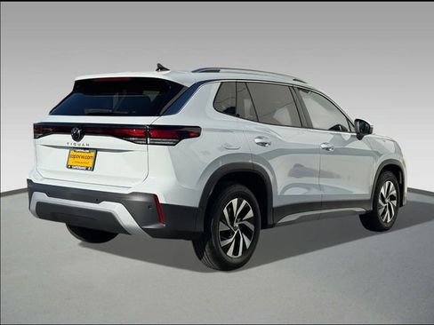 New 2026 Volkswagen Tiguan S image 4