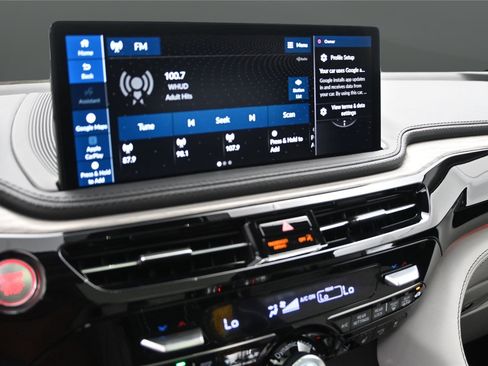 Certified 2026 Acura MDX SH-AWD w/ Advance Package image 4