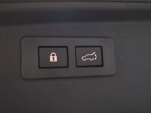 Used 2024 Subaru Outback Limited AWD/4WD image 11