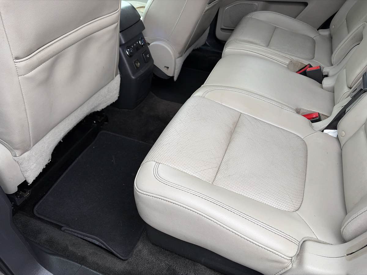Used 2012 Ford Explorer Limited FWD image 17