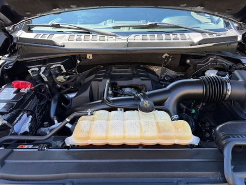 Used 2018 Ford F150 XLT w/ Equipment Group 301A Mid AWD/4WD image 19