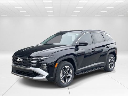 New 2026 Hyundai Tucson SEL image 3