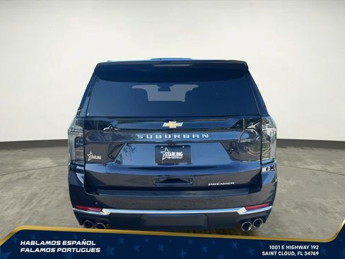 Certified 2025 Chevrolet Suburban Premier RWD image 5
