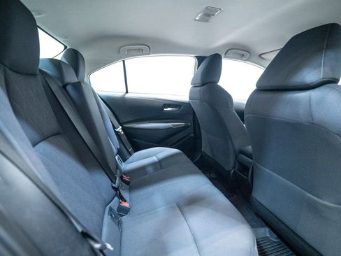 Certified 2020 Toyota Corolla LE image 30