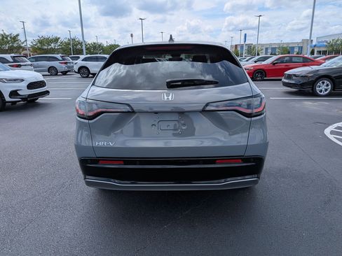 New 2026 Honda HR-V EX-L image 4