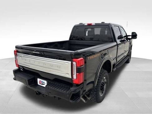 Used 2024 Ford F350 Platinum w/ Tremor Off-Road Package image 7