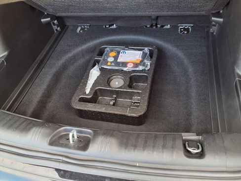 Used 2022 Jeep Compass Limited image 33