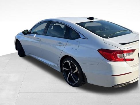 Used 2021 Honda Accord Sport image 9