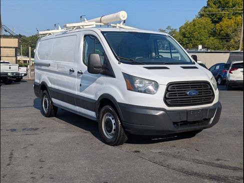Used 2015 Ford Transit 250 130 Low Roof image 1