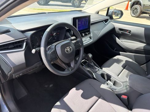 Used 2024 Toyota Corolla LE FWD image 10