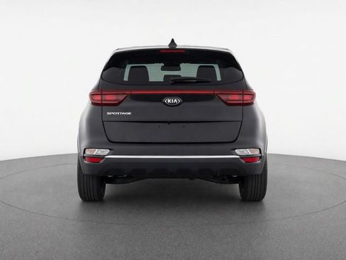 Used 2022 Kia Sportage LX FWD image 3
