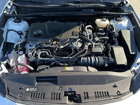 Used 2025 Toyota Camry LE image 31