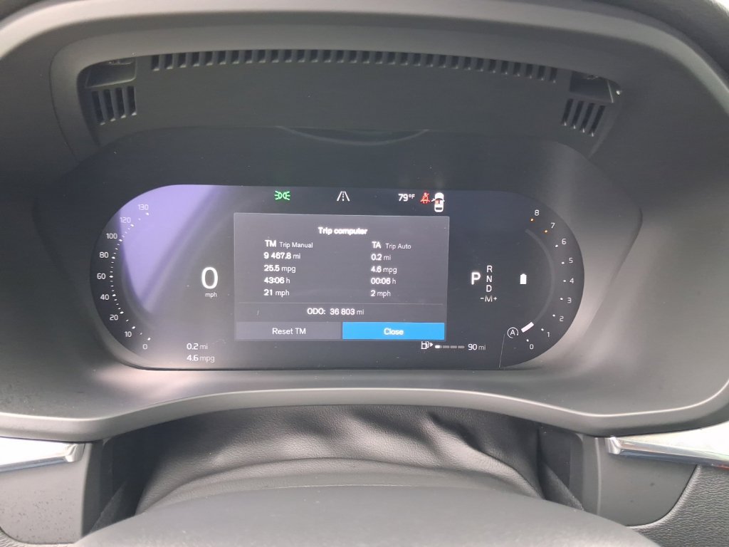 Certified 2024 Volvo XC60 B5 Core AWD/4WD image 18