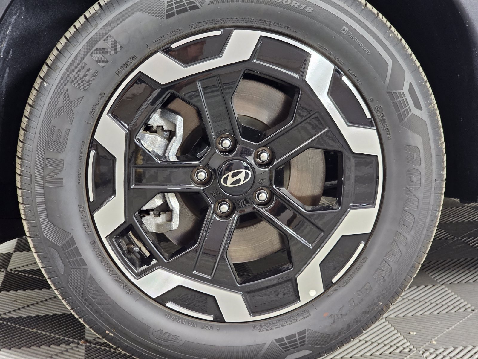 Used 2026 Hyundai Santa Fe SEL FWD image 36
