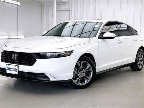 Certified 2024 Honda Accord EX image 2