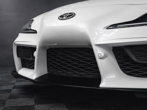 Used 2020 Toyota Supra Premium w/ Driver Assist Package image 5