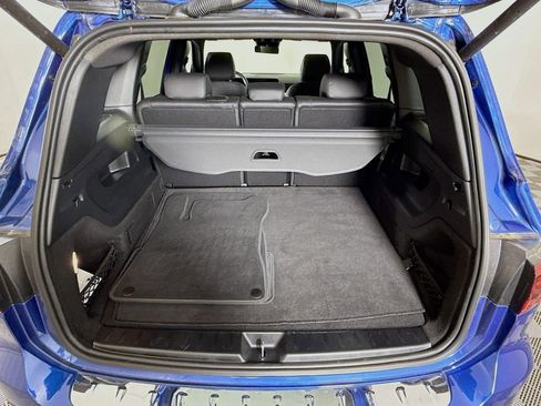 Used 2024 Mercedes-Benz GLB 250 4MATIC image 25