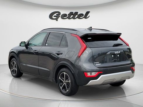 Used 2023 Kia Niro EX FWD image 7