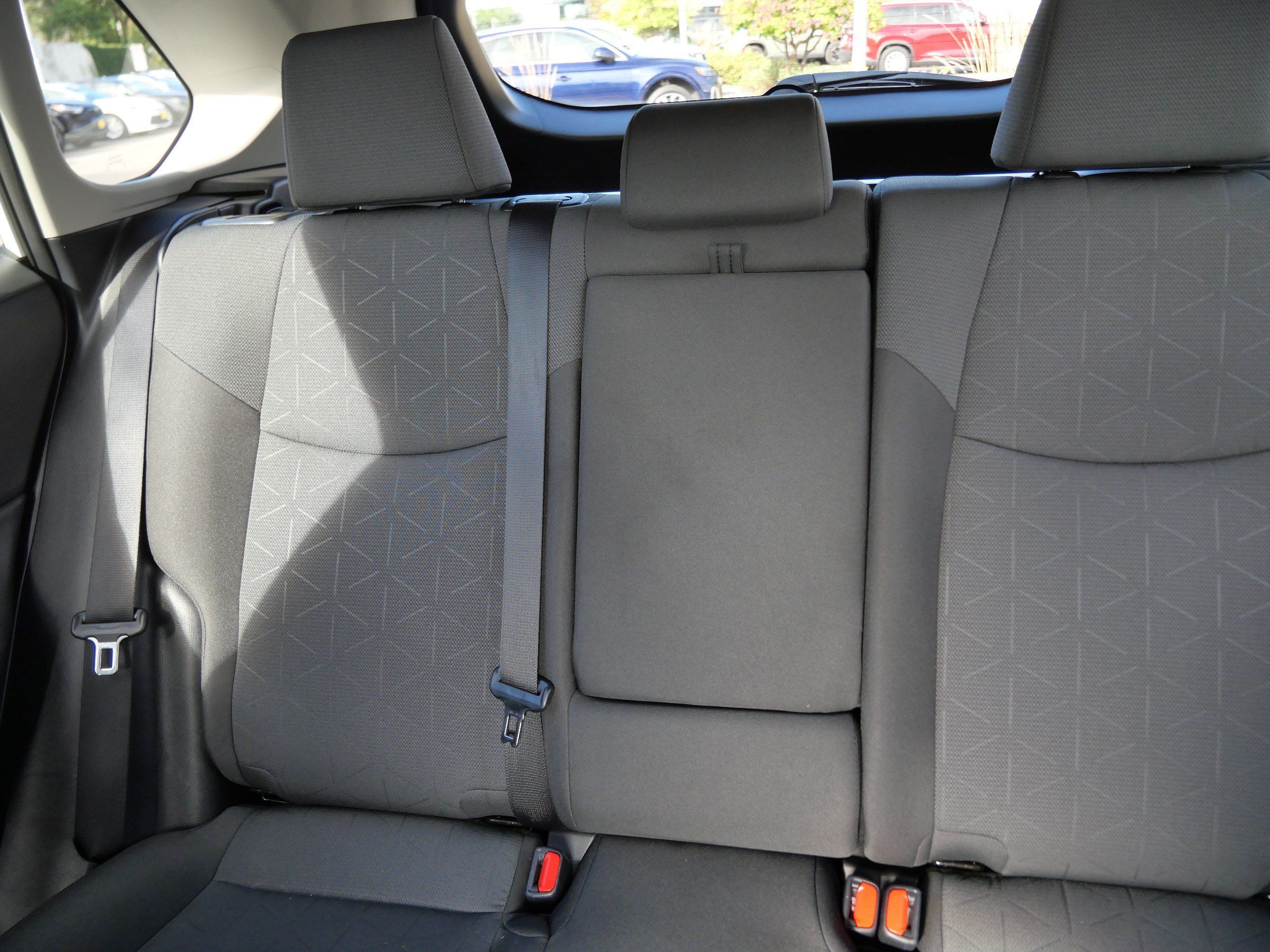 Certified 2025 Toyota RAV4 XLE AWD/4WD image 14