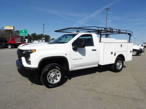 Used 2021 Chevrolet Silverado 2500 W/T image 3