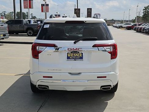 Used 2021 GMC Acadia Denali w/ Denali Technology Package image 12