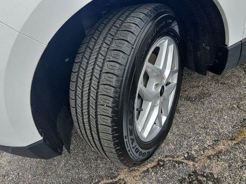 Certified 2024 Ford Edge SEL AWD/4WD image 31