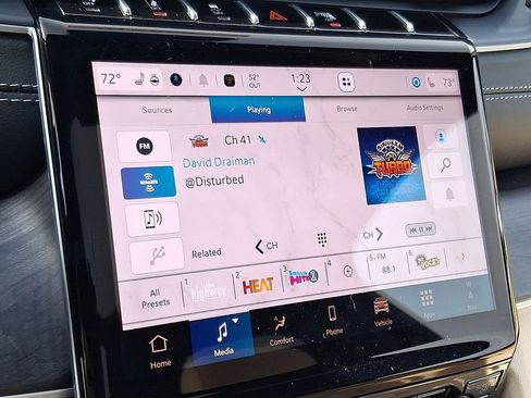 New 2025 Jeep Grand Cherokee Limited w/ Luxury Tech Group II image 15