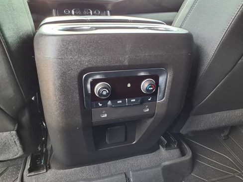 Used 2022 Chevrolet Tahoe RST w/ Sport Performance Package RWD image 15