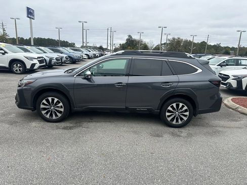Used 2025 Subaru Outback Touring XT image 10