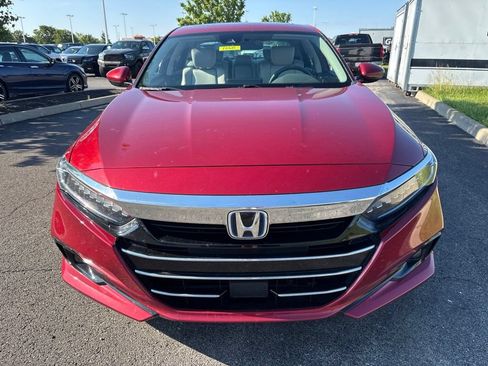 Used 2021 Honda Accord EX image 2