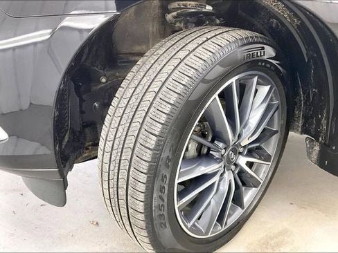 Used 2017 INFINITI QX60 Luxe w/ Deluxe Technology Package image 11