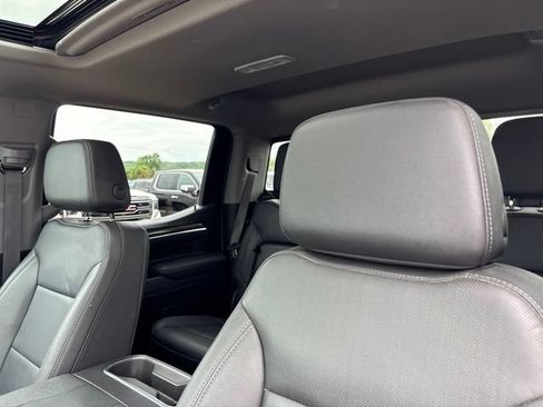 Used 2025 Chevrolet Silverado 1500 LTZ AWD/4WD image 13