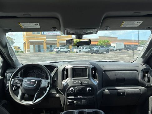 Used 2019 GMC Sierra 1500 4x4 Crew Cab w/ Convenience Package image 11