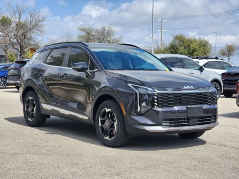 New 2026 Kia Sportage EX AWD/4WD image 3