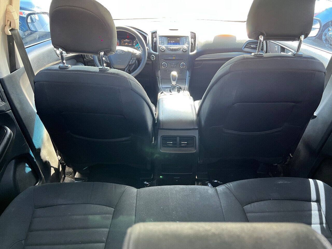 Used 2015 Ford Edge SE FWD image 20