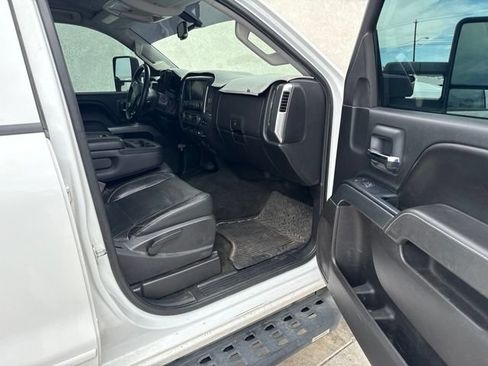 Used 2016 Chevrolet Silverado 3500 LT w/ LT Convenience Package AWD/4WD image 12