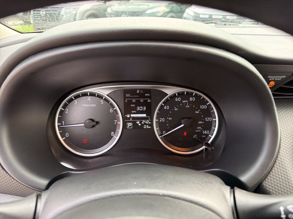 Used 2025 Nissan Kicks Play S FWD image 22
